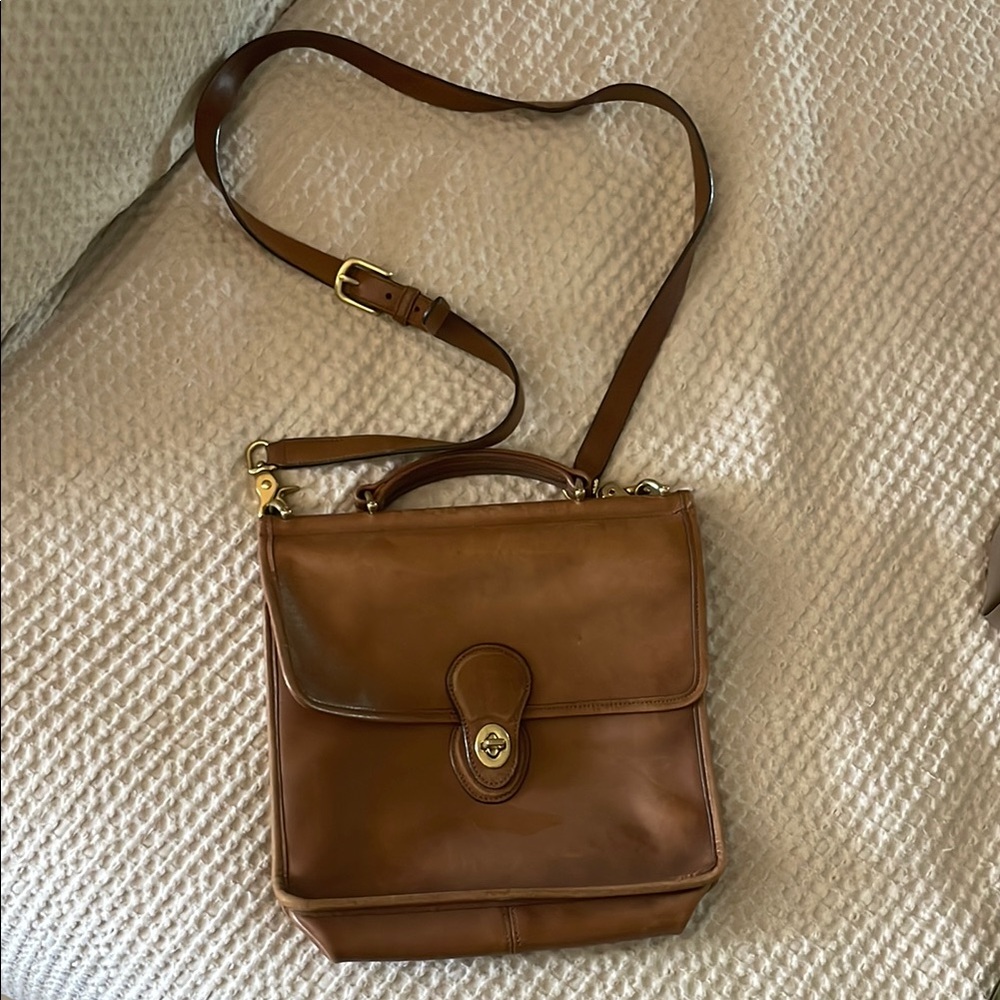Vintage Coach Brown Leather Crossbody Bag